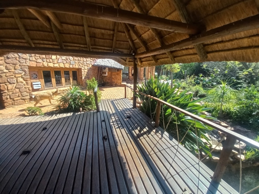 5 Bedroom Property for Sale in Broederstroom North West